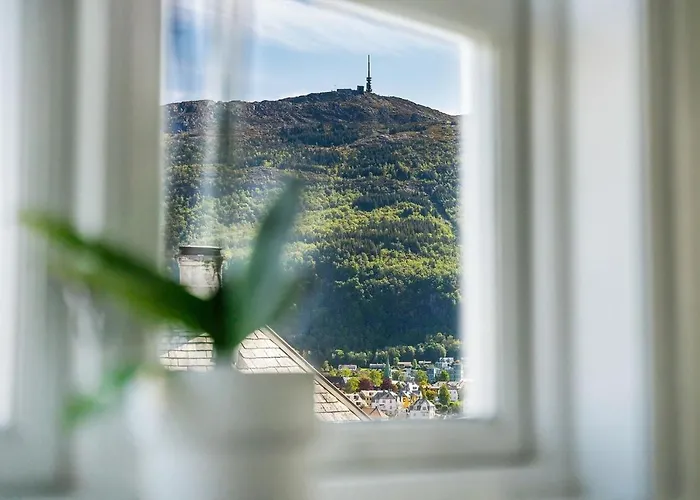 Διαμέρισμα Panoramic Flat & Garden, Free Parking 12 Minutes Walking!