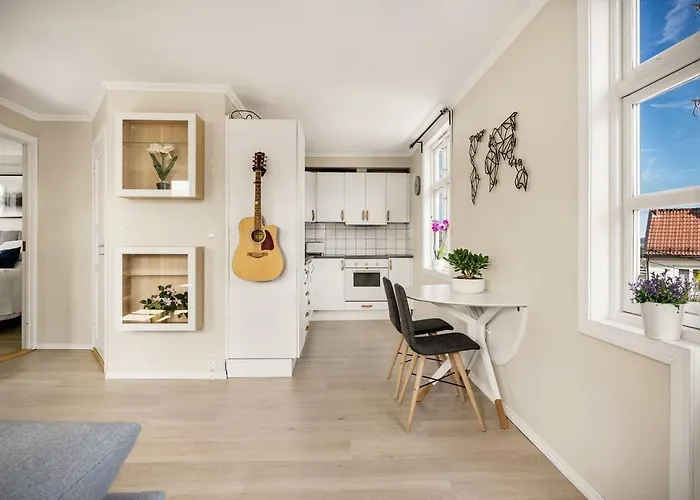 Διαμέρισμα Panoramic Flat & Garden, Free Parking 12 Minutes Walking!