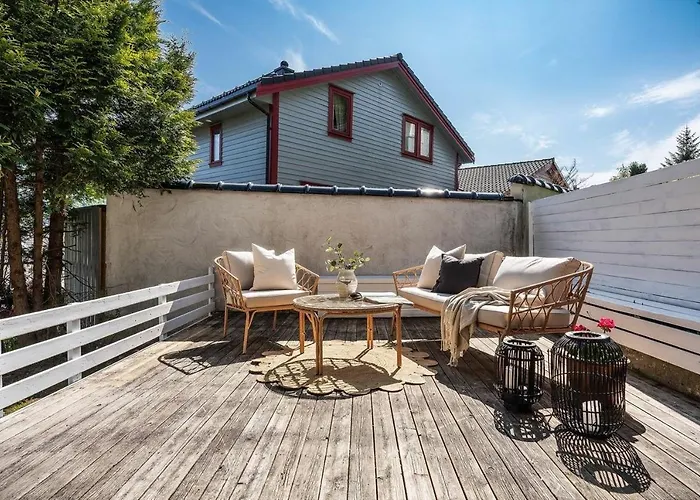 Panoramic Flat & Garden, Free Parking 12 Minutes Walking! Διαμέρισμα Μπέργκεν