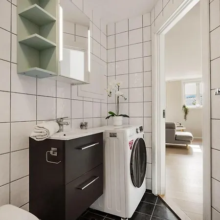 Panoramic Flat & Garden, Free Parking 12 Minutes Walking!