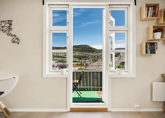 Panoramic Flat & Garden, Free Parking 12 Minutes Walking! 公寓